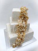 Svatební dort s pozlacenými růžemi č. 5043 Nugátová Tmavý