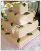 Svatební dort č.3011 nugátová světlý